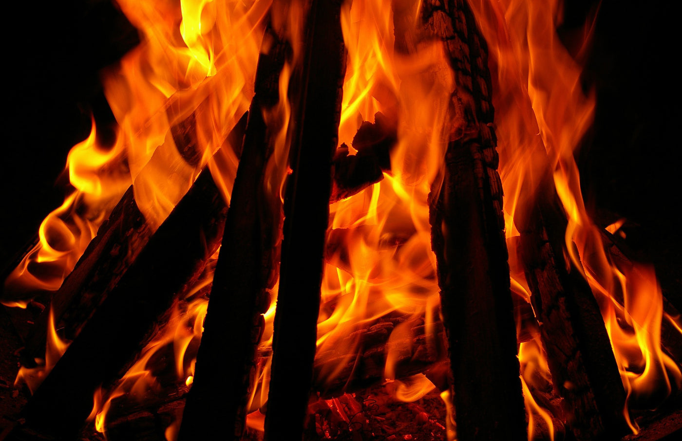 Bonfires and the law: what are the rules? – Haxnicks